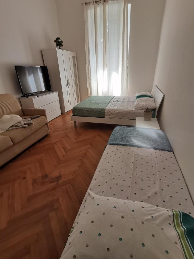 Casa Vacanze Trieste Piace Villa Bagian luar foto